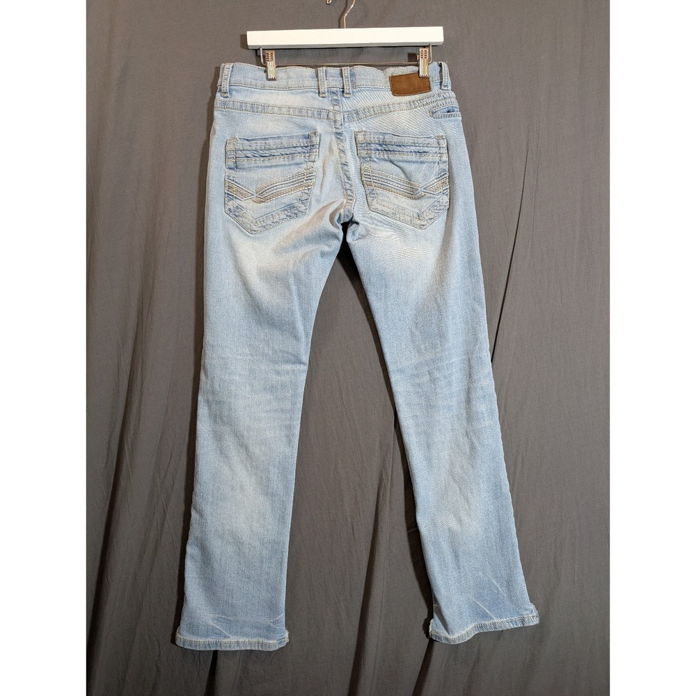BKE Jeans Women's  32R Carter Straight Leg  Light Wash‎ Outdoors - Picture 7 of 12